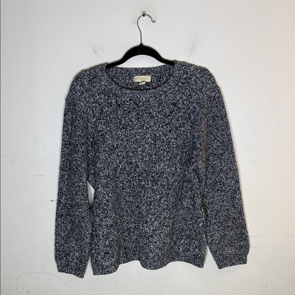 Appleseed's Black and White Crew Neck Sweater Size Large